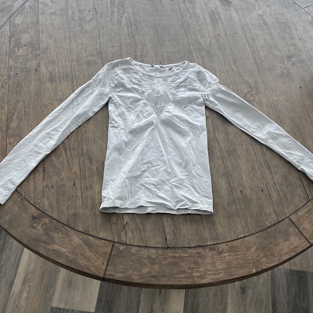 Bebe fitted shirt. Size small